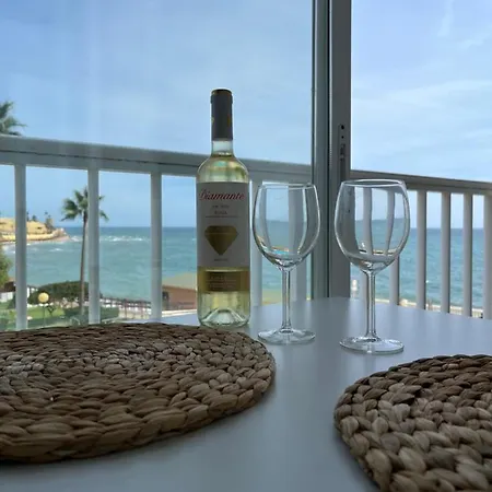 Apartment @seafront *